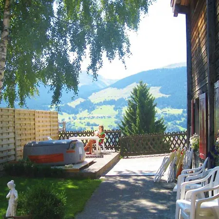 Charming Wooden House In Switzerland! Apartamento